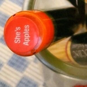 She's 🍎 Apples LipSense® 💋